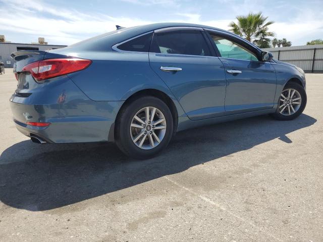 HYUNDAI SONATA SE 2017 blue  gas 5NPE24AFXHH562139 photo #4