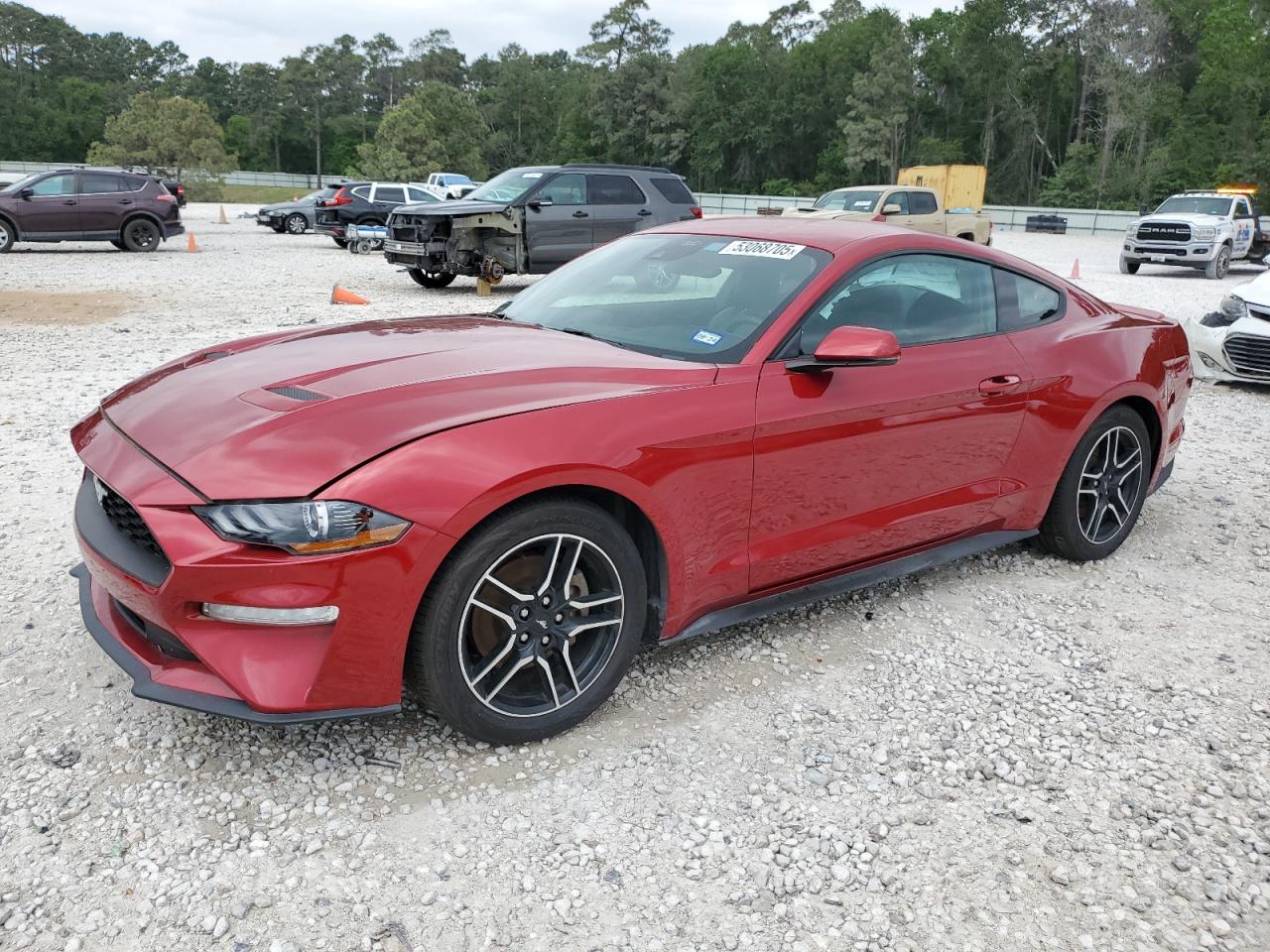 FORD MUSTANG