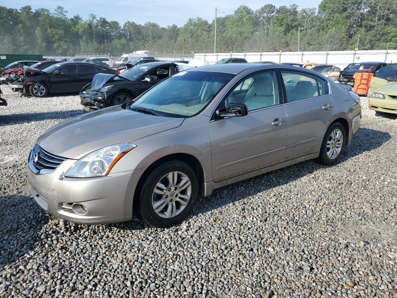 NISSAN ALTIMA BASE