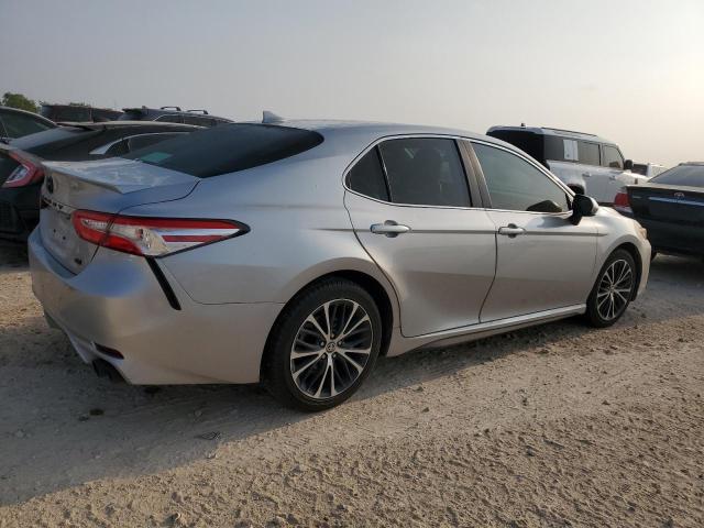 Vin: 4t1g11ak5lu968007, lot: 52989325, toyota camry se 20203