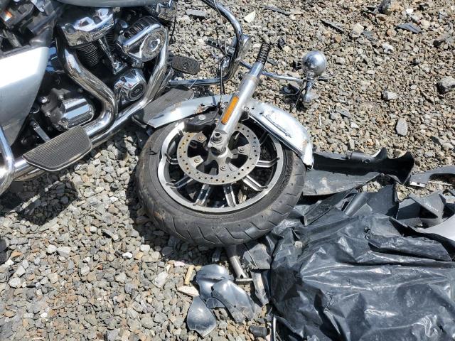2019 HARLEY-DAVIDSON ROAD KING 1HD1FBC13KB654290