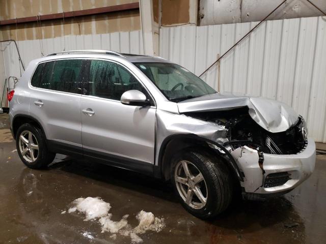 2017 VOLKSWAGEN TIGUAN WOL WVGSV7AXXHK011677