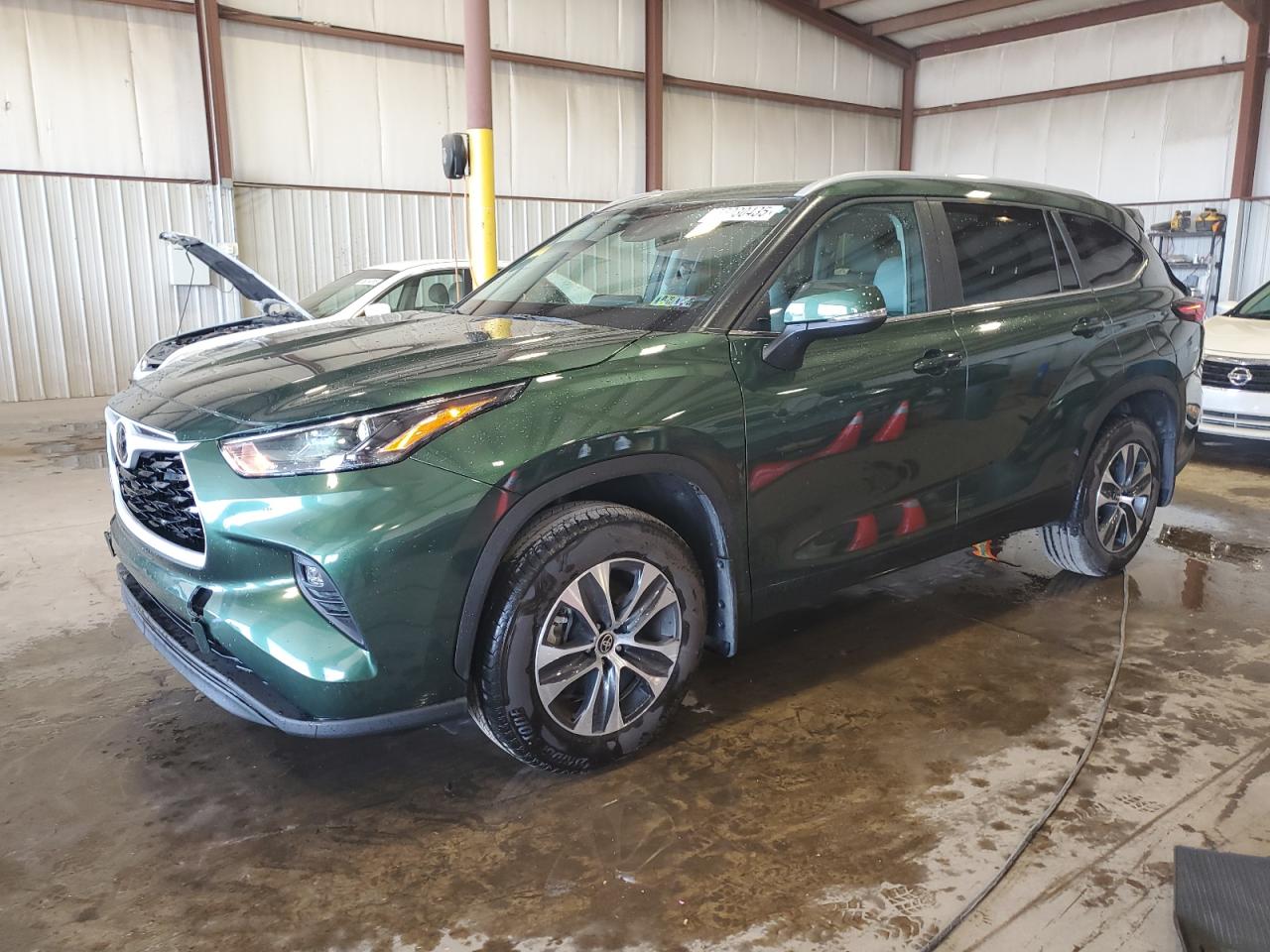 TOYOTA HIGHLANDER LE