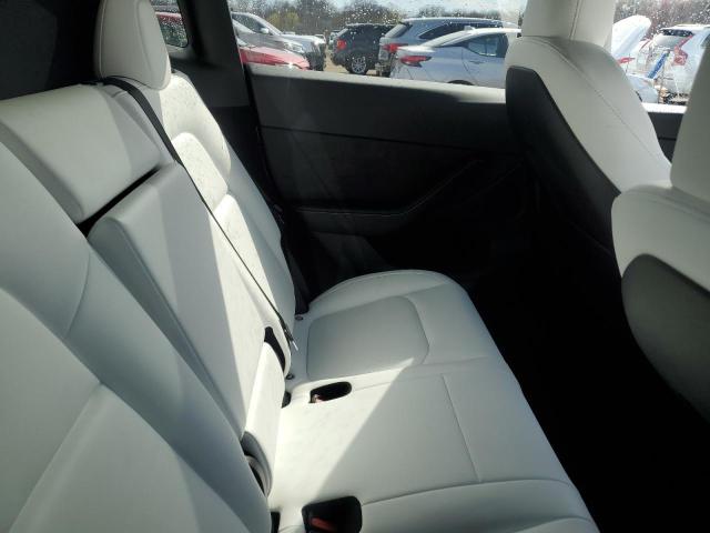 2024 TESLA MODEL Y - 7SAYGDEE6RF149685