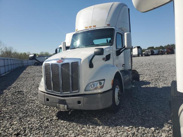 PETERBILT 579 2016 white tractor diesel 1XPBA48X3GD339593 photo #3