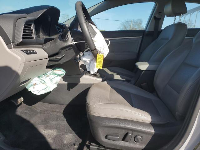 2019 HYUNDAI ELANTRA SE - KMHD84LF1KU840894