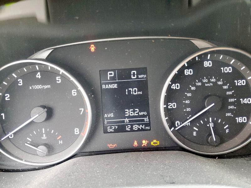 2017 HYUNDAI ELANTRA SE - KMHD74LF6HU136914