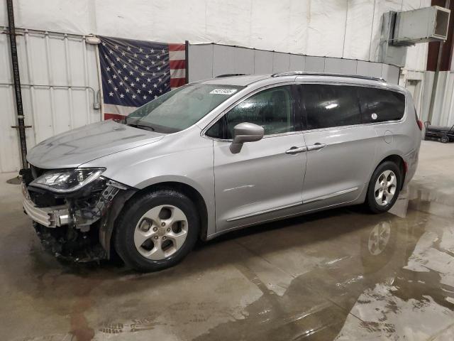 CHRYSLER PACIFICA T