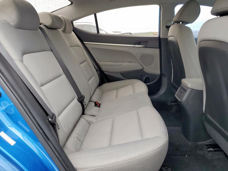 2017 HYUNDAI ELANTRA SE - KMHD74LF6HU136914