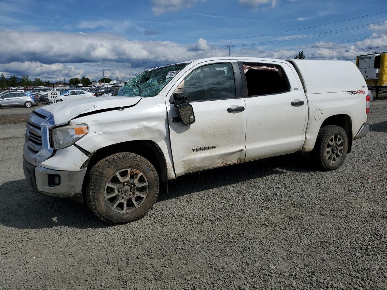 TOYOTA TUNDRA CREWMAX SR5