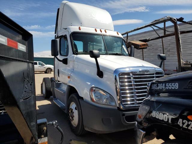 FREIGHTLINER CASCADIA 1 2016 white tractor diesel 1FUBGEDV9GLHC5751 photo #1
