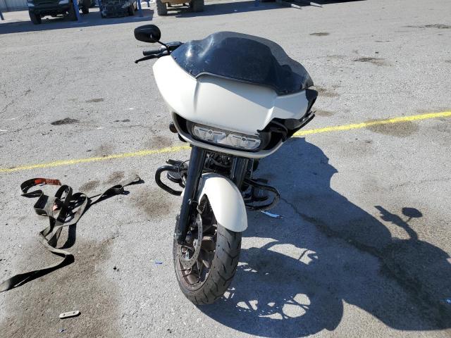 HARLEY-DAVIDSON FLTRXST 2023 white  gas 1HD1ACL22PB674874 photo #3