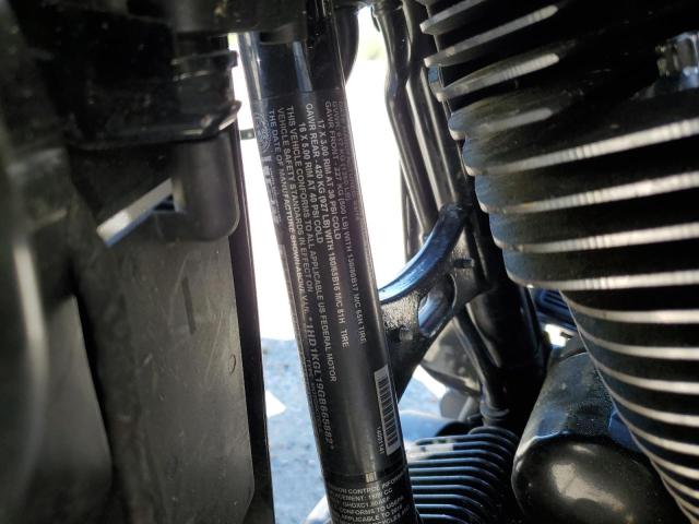 2016 HARLEY-DAVIDSON FLTRU 1HD1KGL19GB665682