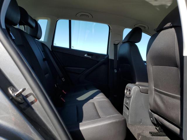 2017 VOLKSWAGEN TIGUAN S - WVGAV7AXXHK014784