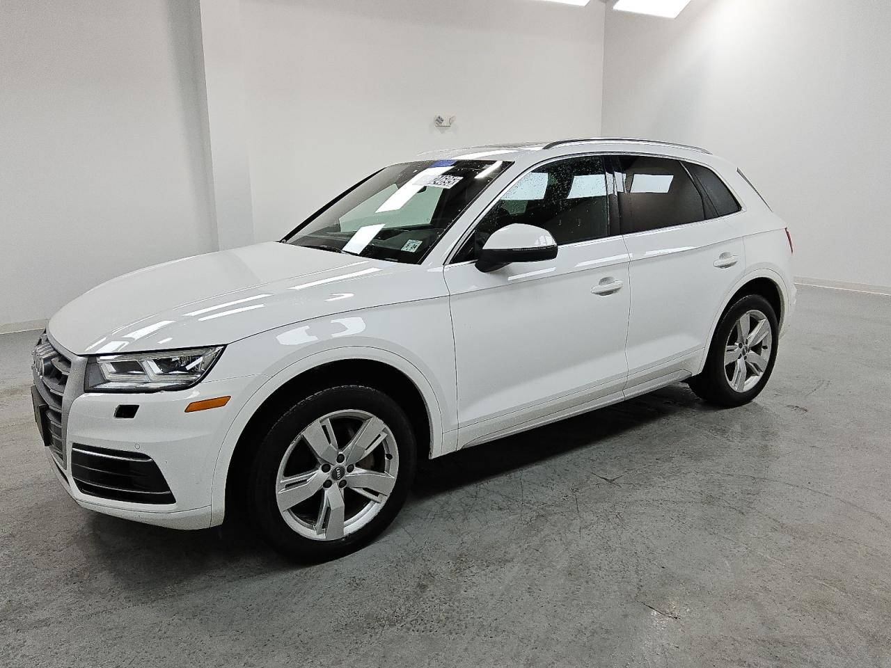 AUDI Q5 PREMIUM PLUS