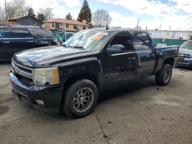 CHEVROLET SILVERADO