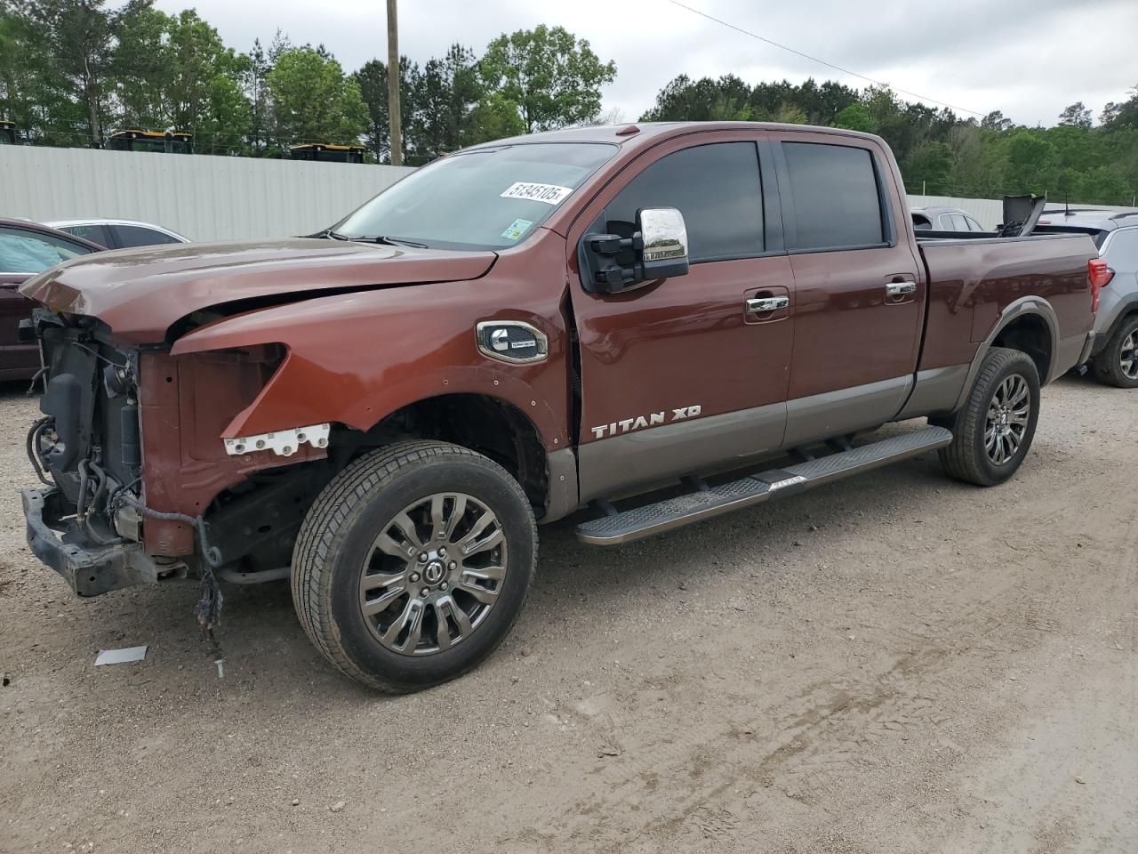 NISSAN TITAN SL