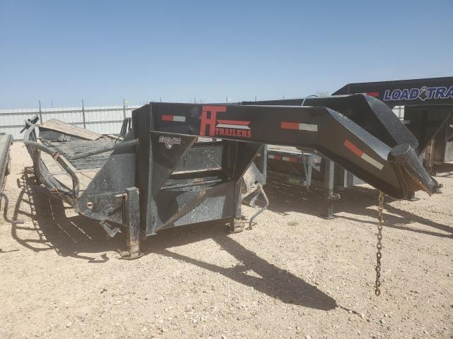 ht TRAILER