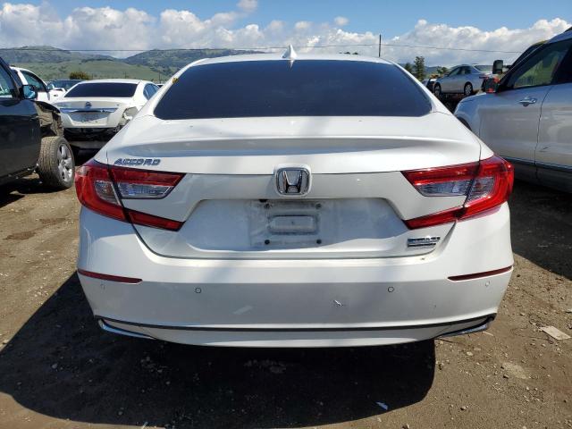 2018 HONDA ACCORD TOU - 1HGCV3F93JA011514