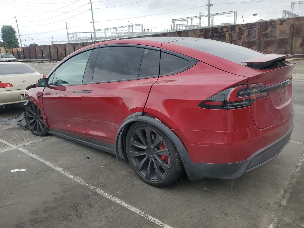 TESLA MODEL X