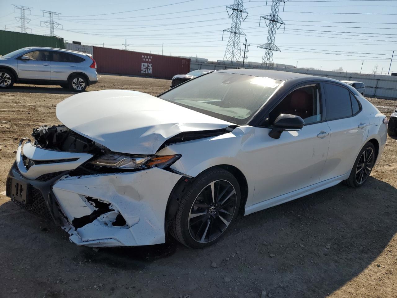 TOYOTA CAMRY XSE