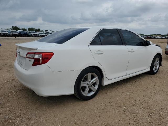 Vin: 4t1bf1fk2eu767771, lot: 54236345, toyota camry l 20143