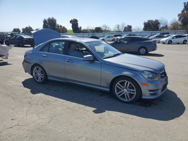 Vin: wddgf4hb2eg223011, lot: 51709945, mercedes-benz c-class 250 20144