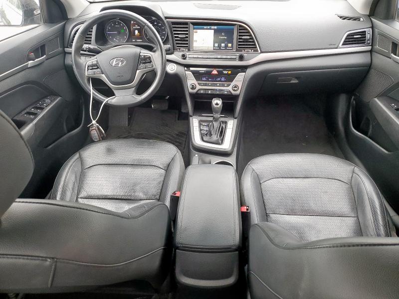 2017 HYUNDAI ELANTRA SE 5NPD84LF3HH011980
