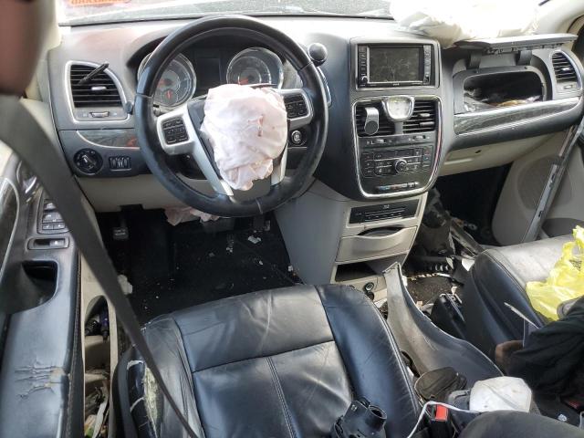 2015 CHRYSLER TOWN & COU - 2C4RC1GG3FR627877