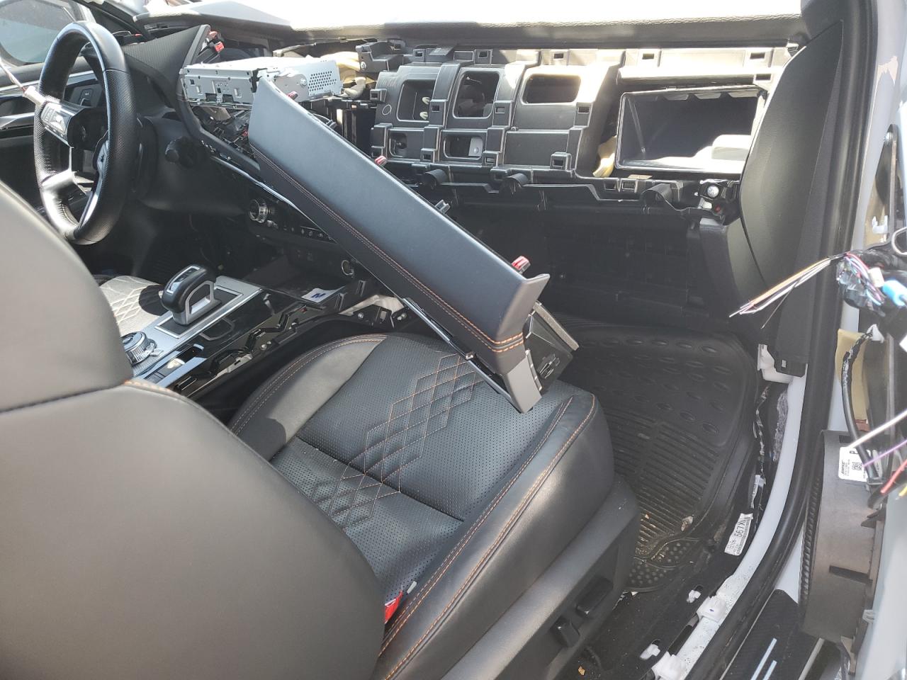 MITSUBISHI OUTLANDER SEL