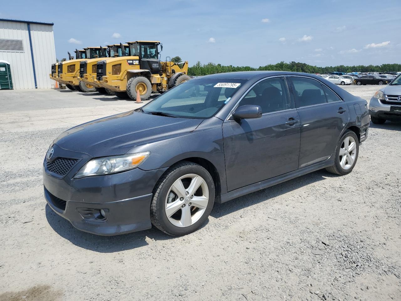 TOYOTA CAMRY BASE