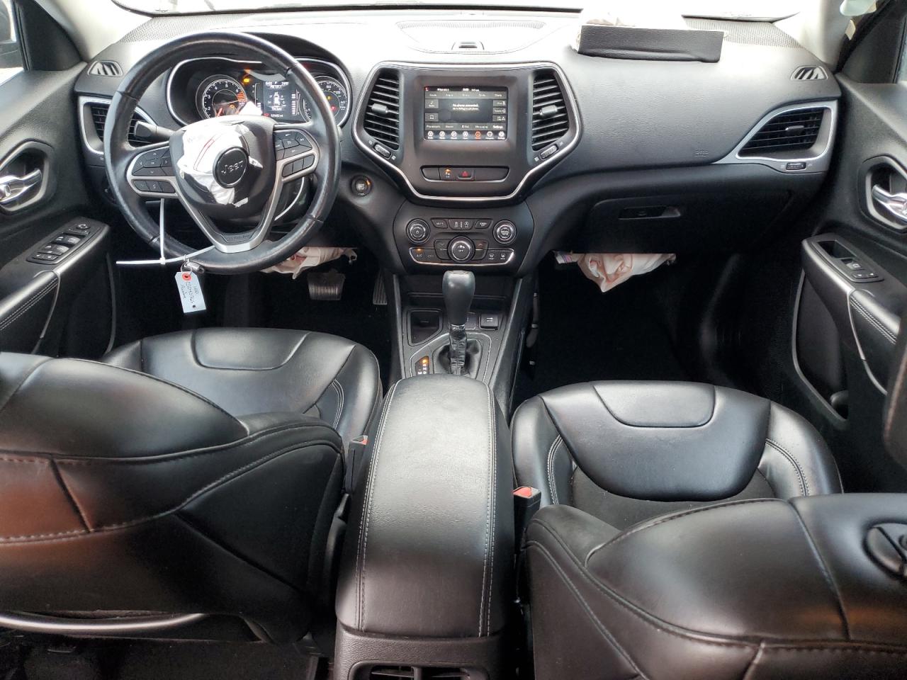 JEEP GRAND CHEROKEE LATITUDE PLUS