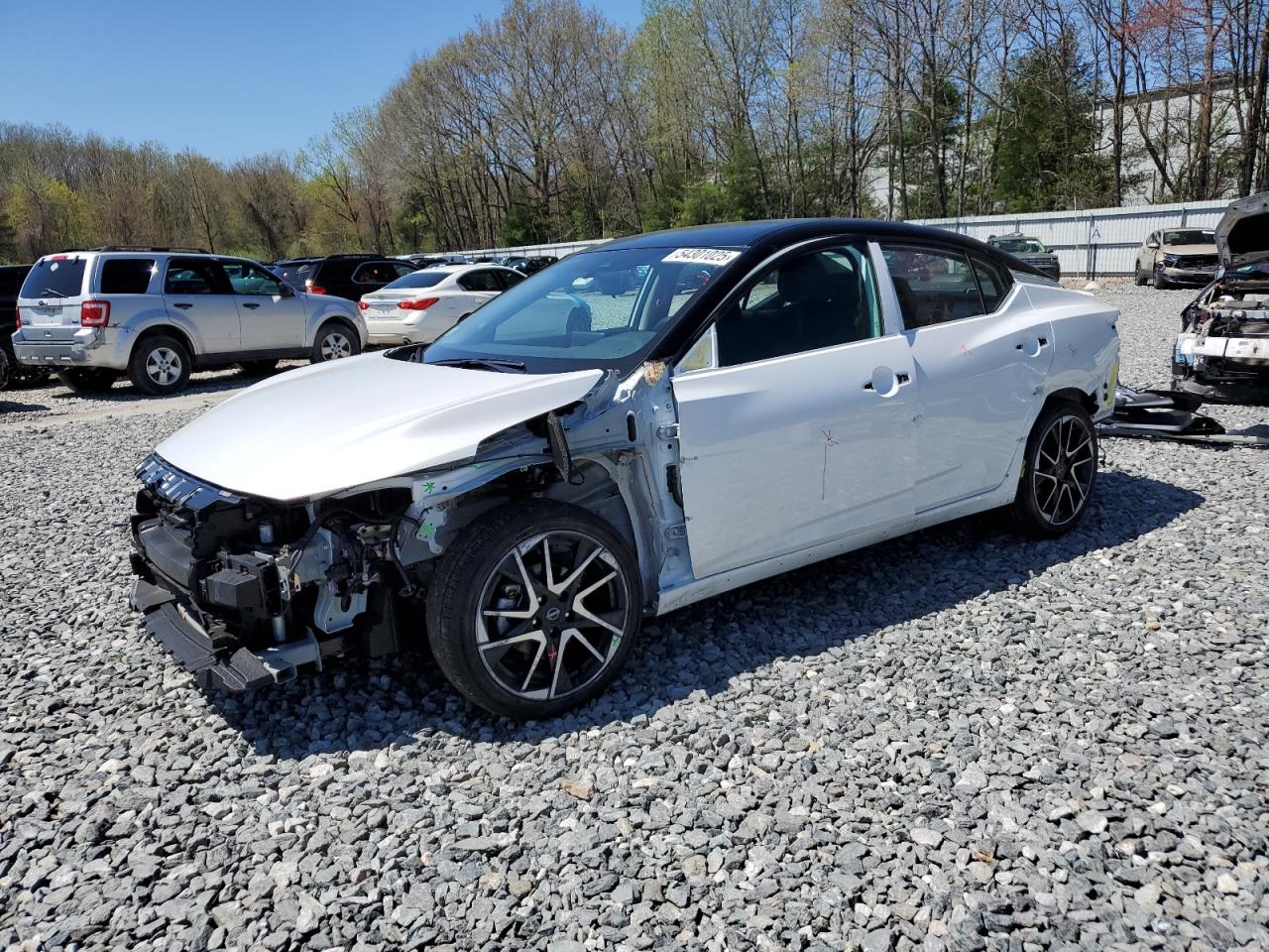 NISSAN SENTRA SR