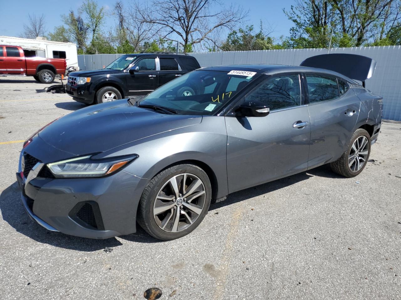 NISSAN MAXIMA S