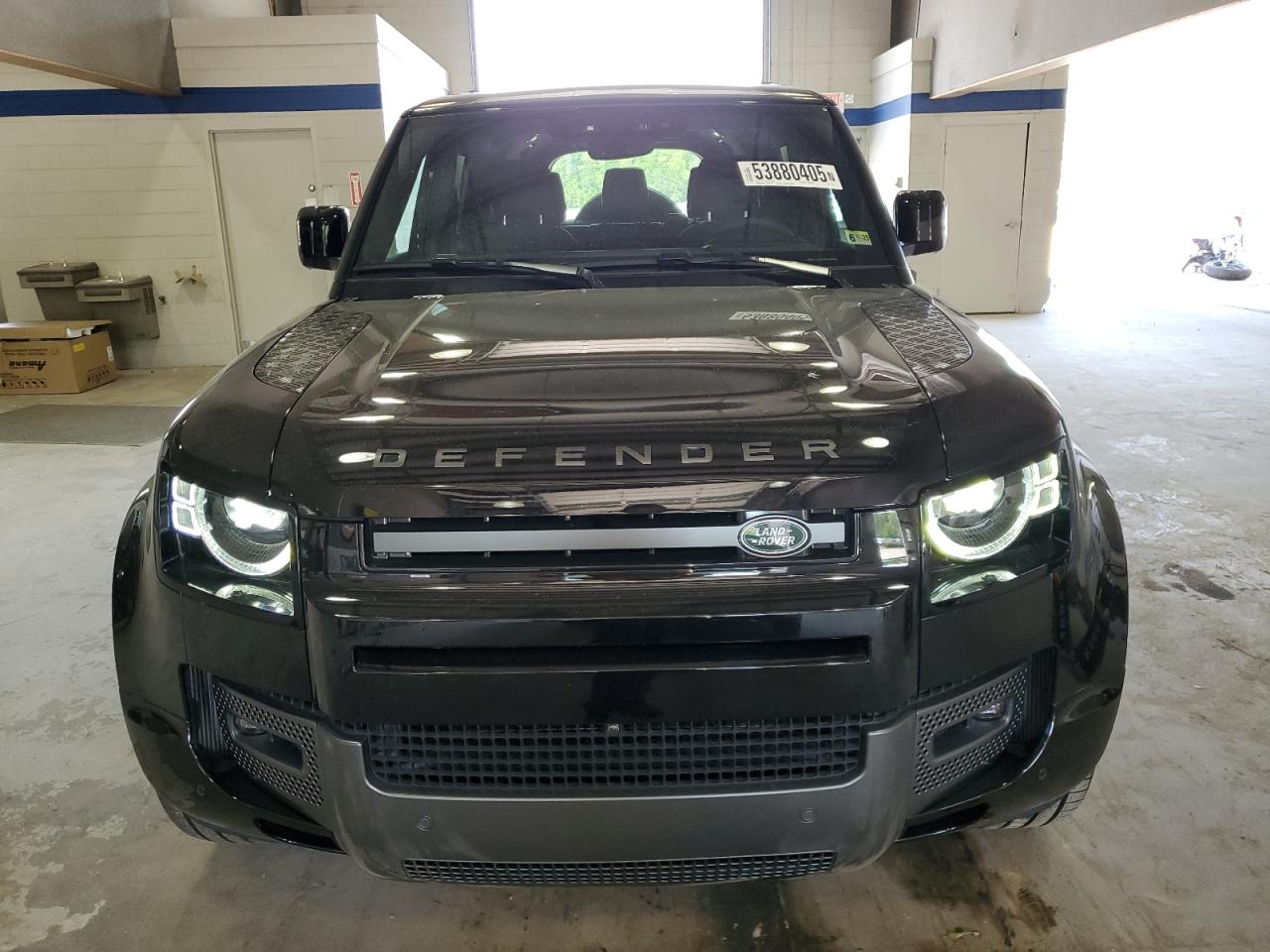 LAND ROVER DEFENDER 130 OUTBOUND