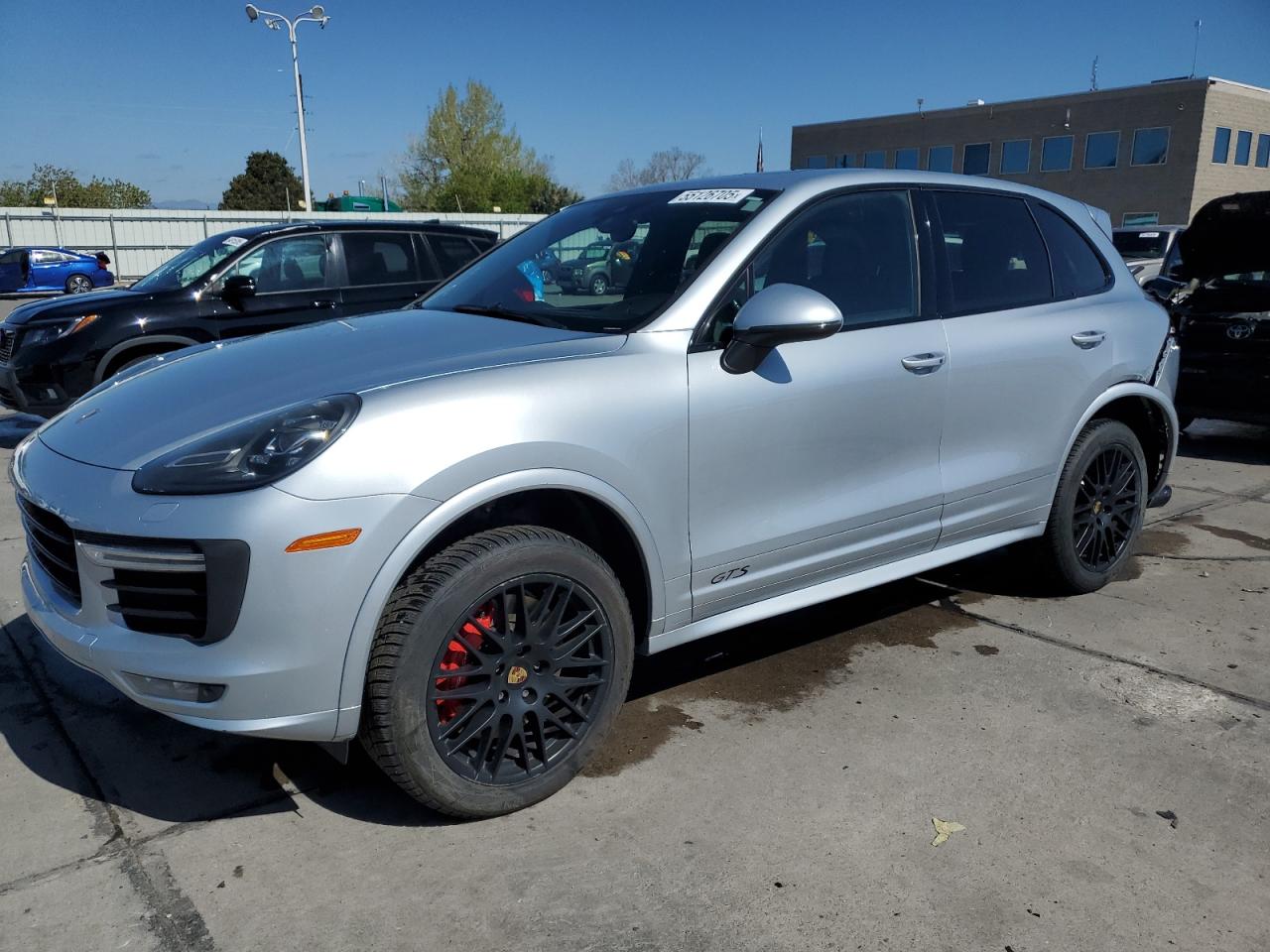 PORSCHE CAYENNE GTS