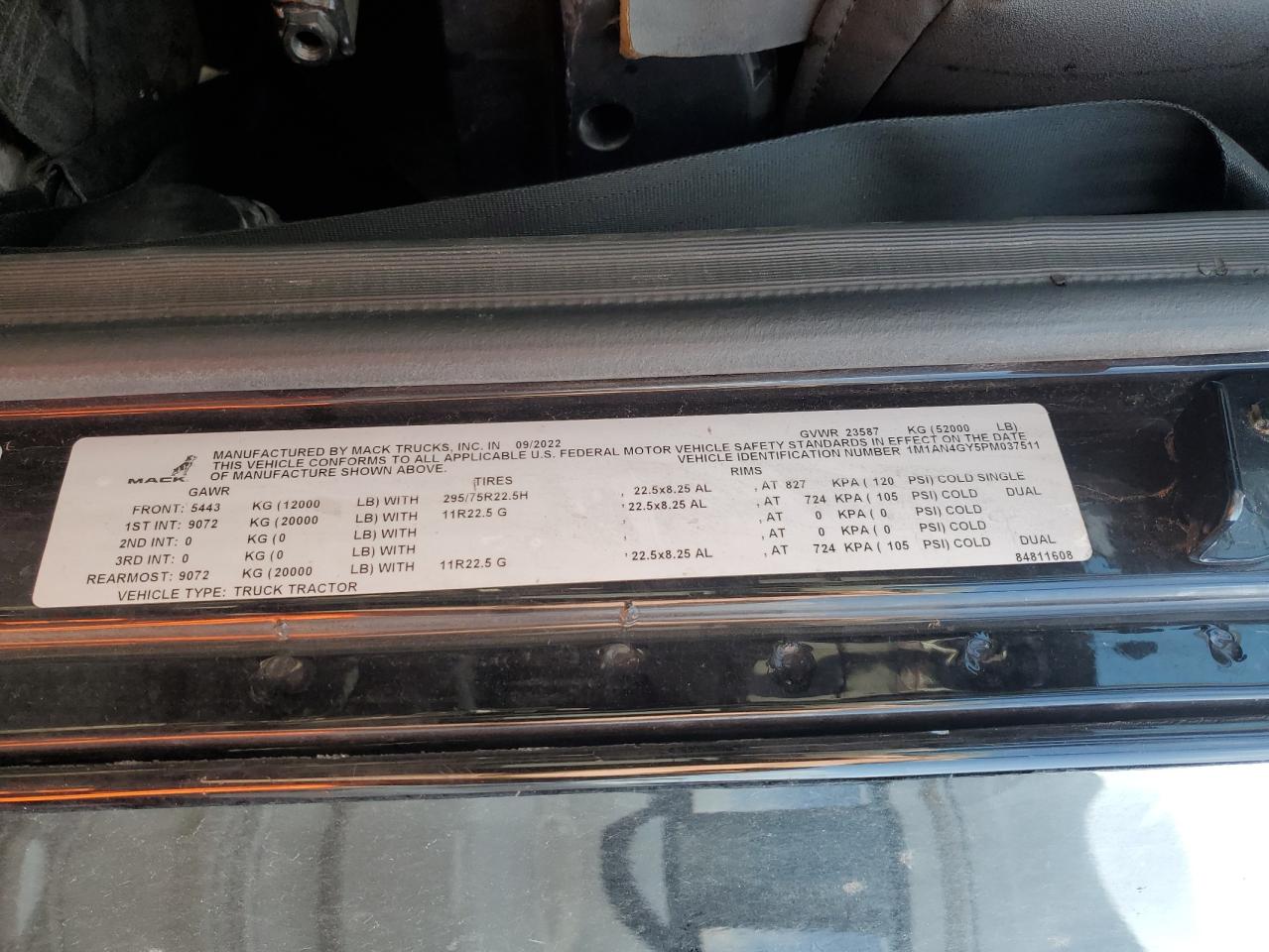 Lot #3302769346 2023 MACK ANTHEM