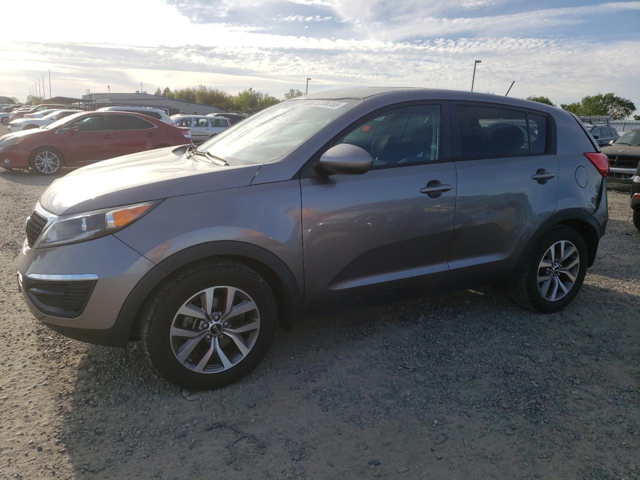 KIA SPORTAGE LX