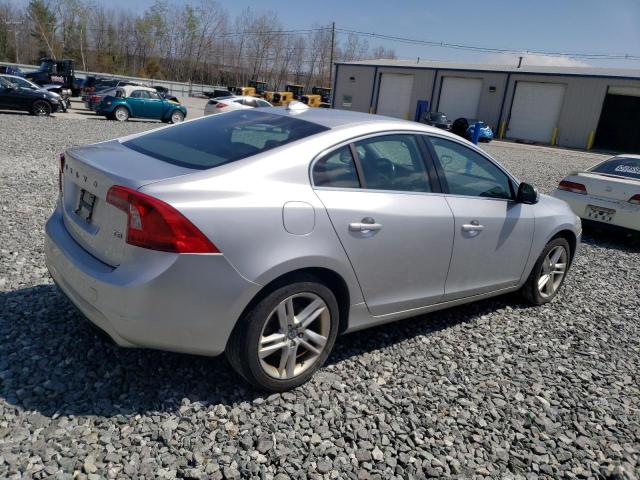 Vin: yv1612fs1e1280860, lot: 54199565, volvo s60 t5 20143