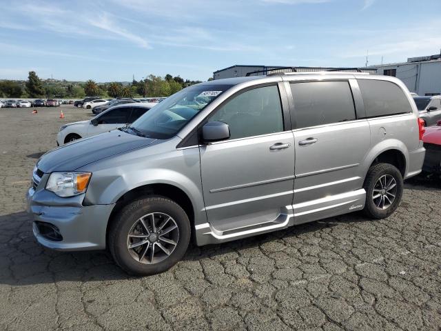 Global Auto Auctions: 2017 DODGE GRAND CARA