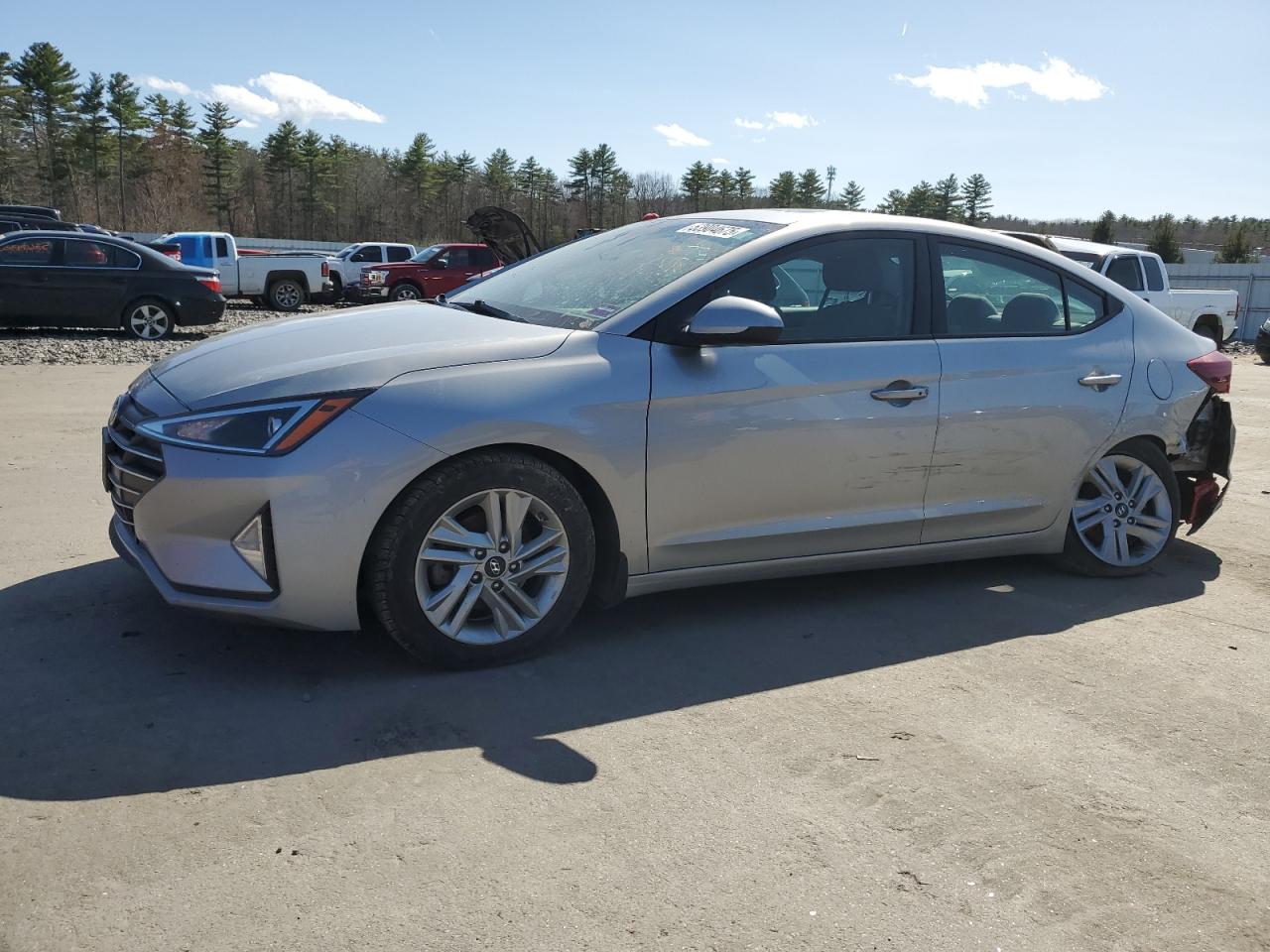 HYUNDAI ELANTRA SEL