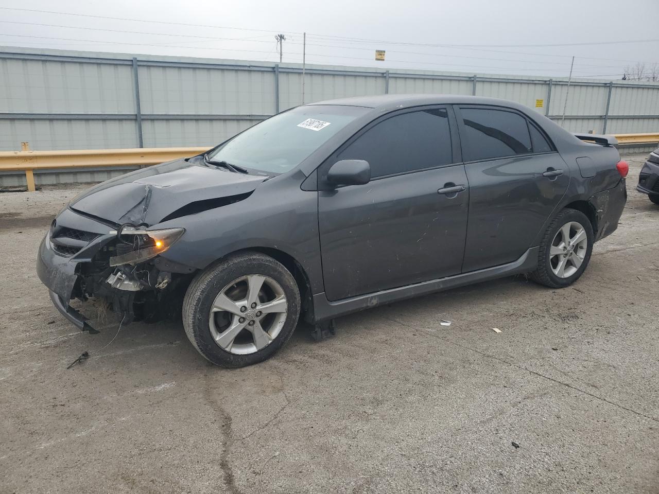 TOYOTA COROLLA BASE