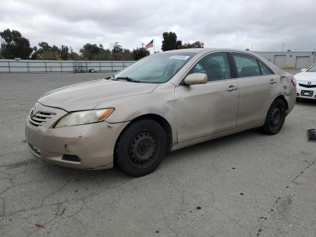 TOYOTA CAMRY BASE