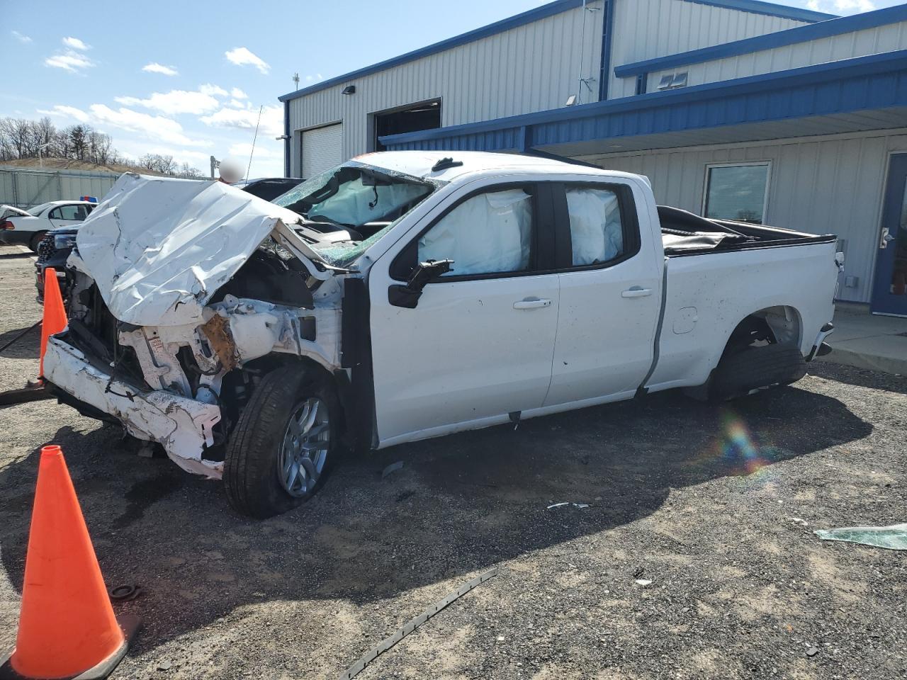 CHEVROLET SILVERADO K1500 RST