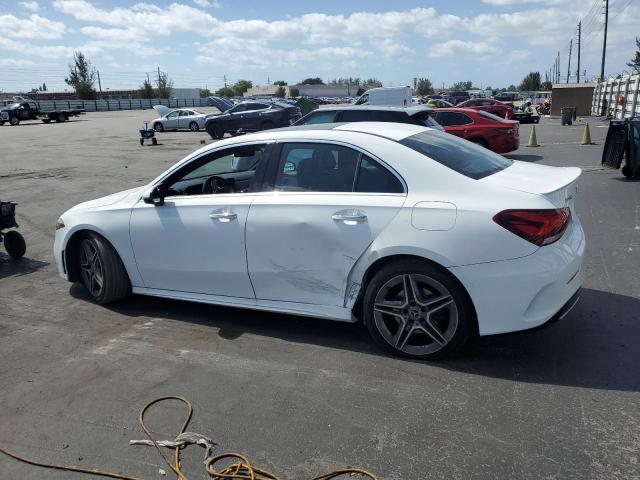 Vin: wdd3g4ebxkw012480, lot: 54384625, mercedes-benz a-class 220 20192