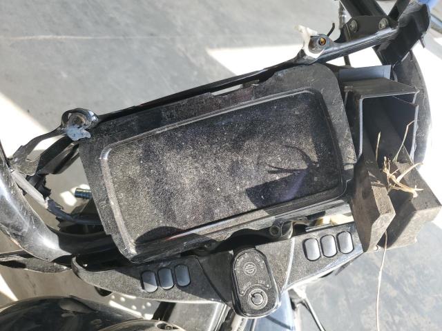 2019 HARLEY-DAVIDSON FLHXS - 1HD1KRP10KB633962