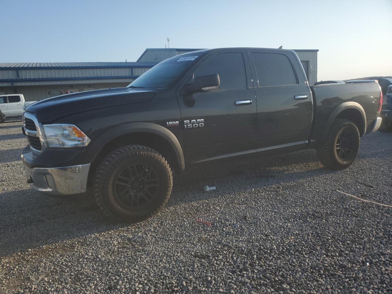 RAM 1500 SLT