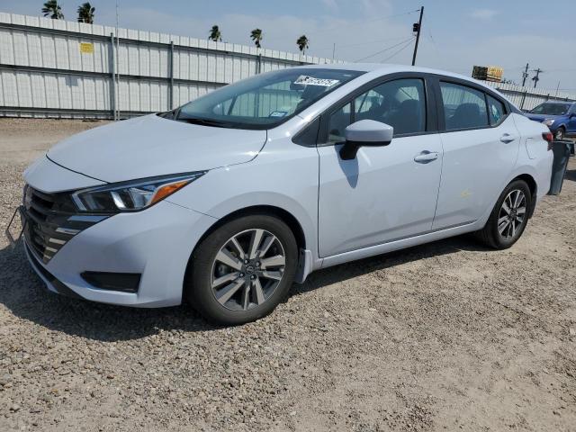 NISSAN VERSA SV