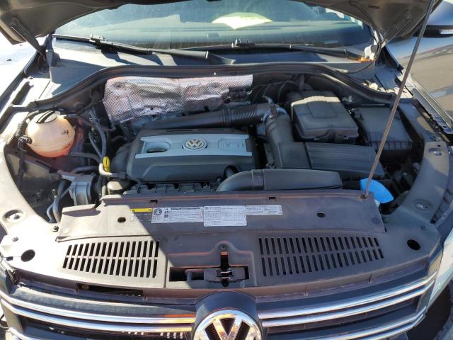 2017 VOLKSWAGEN TIGUAN S - WVGAV7AXXHK014784