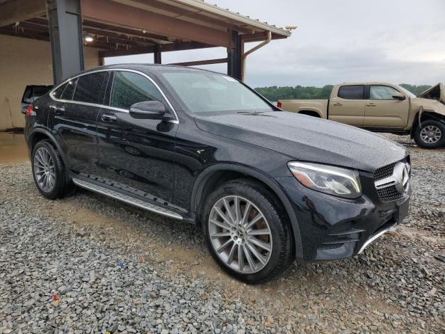 Vin: wdc0j4kb3hf288005, lot: 53781625, mercedes-benz glc-class 300 4matic 20174